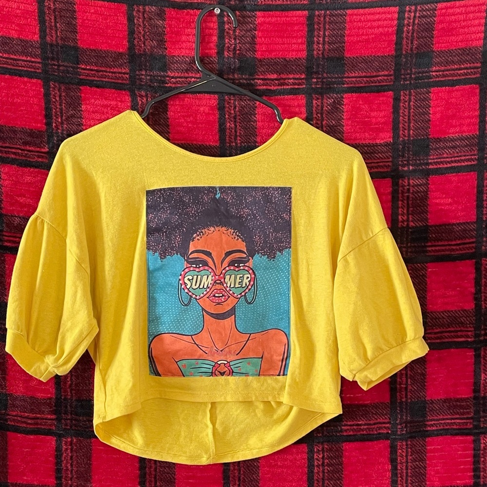 Medium women’s summertime crop top